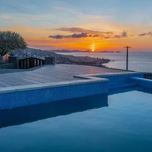  Villa Sunrise View By Madeira Sun Travel